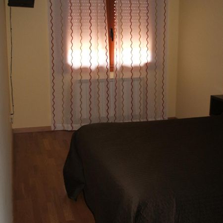 Hostal Casasnovas Silleda Bagian luar foto