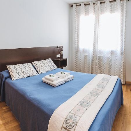 Hostal Casasnovas Silleda Bagian luar foto