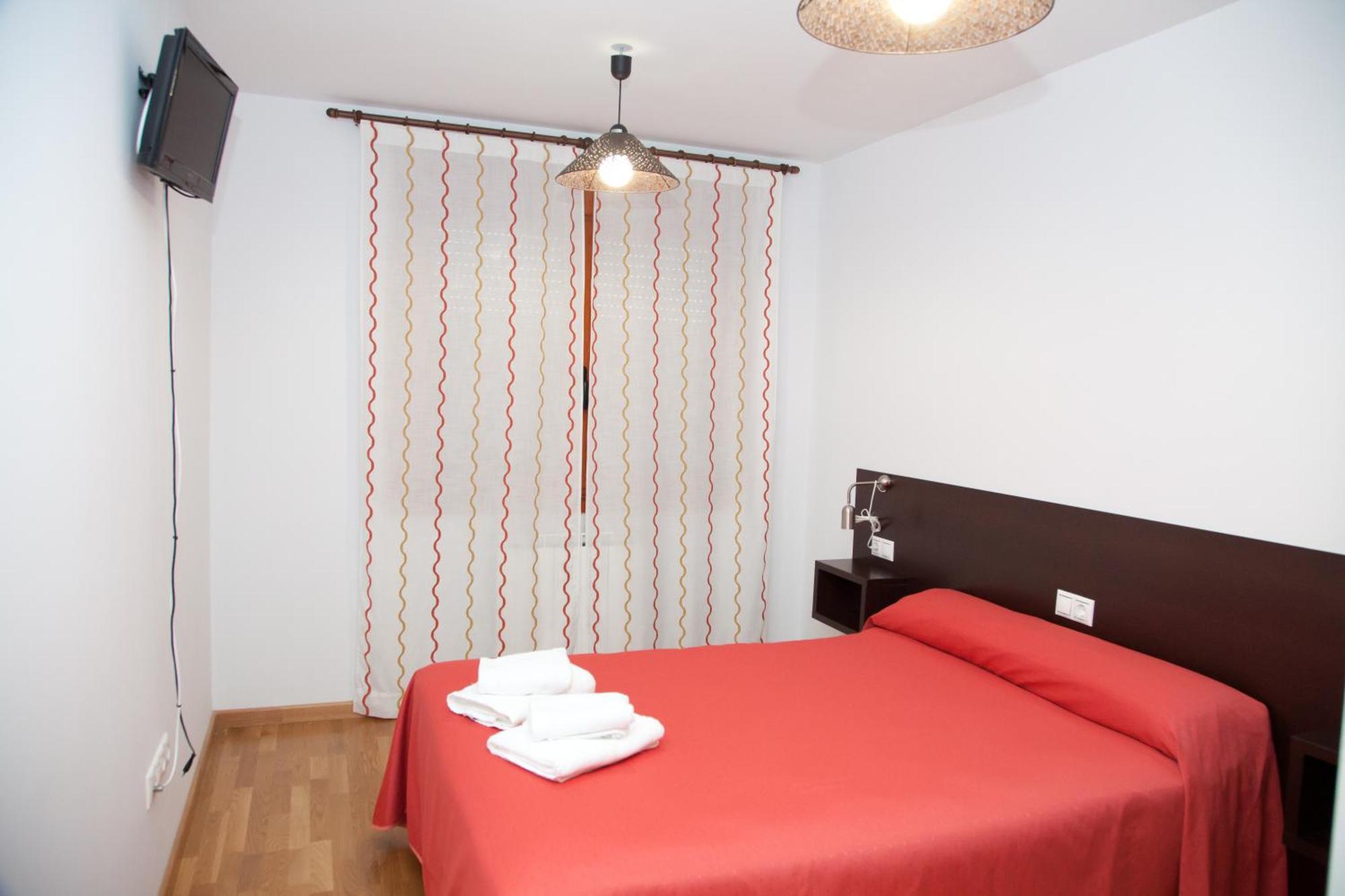Hostal Casasnovas Silleda Bagian luar foto