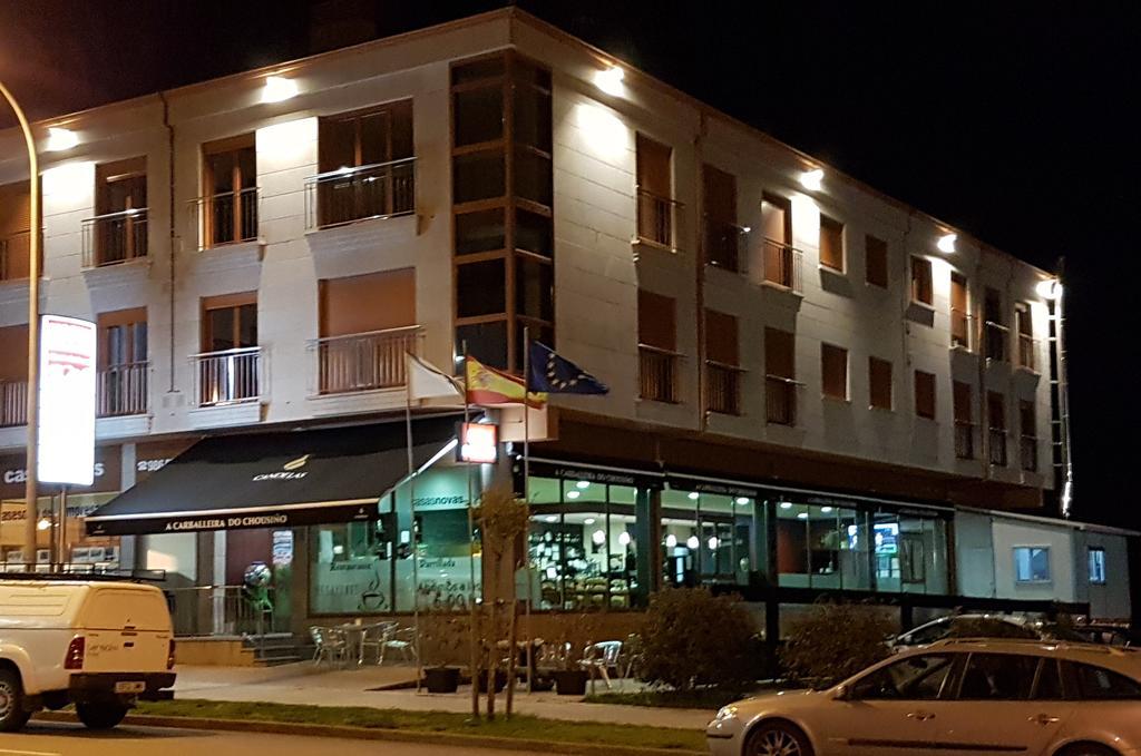 Hostal Casasnovas Silleda Bagian luar foto