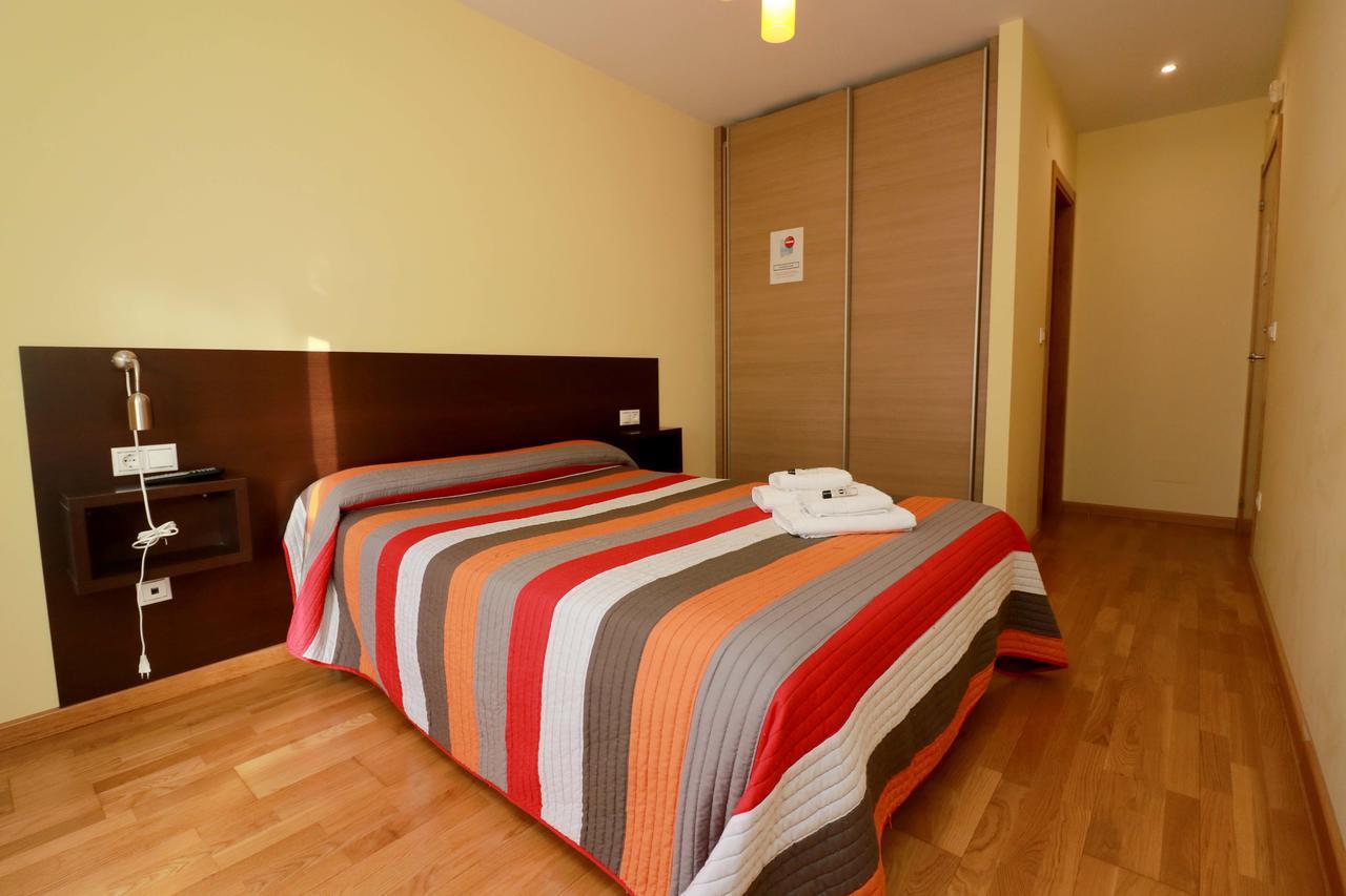 Hostal Casasnovas Silleda Bagian luar foto
