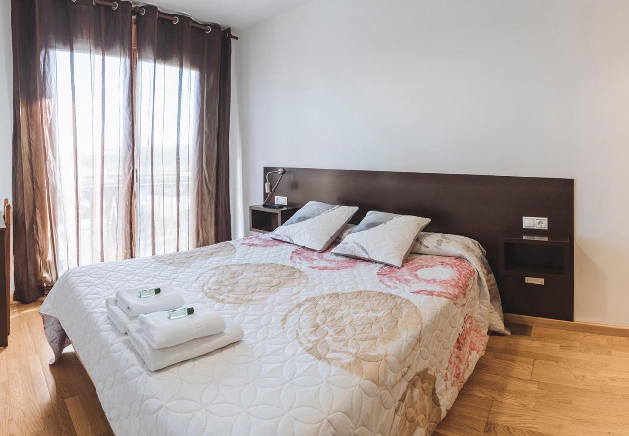 Hostal Casasnovas Silleda Bagian luar foto