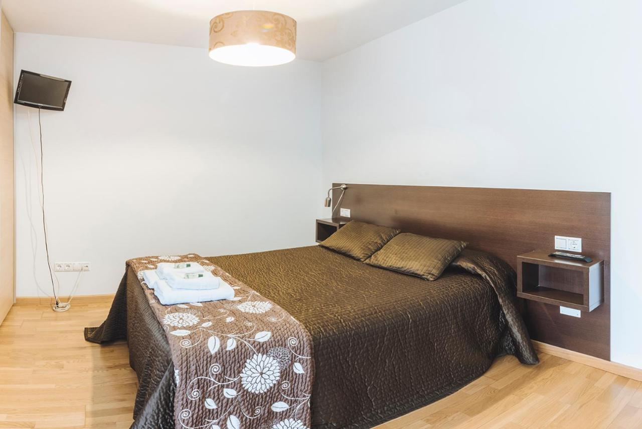 Hostal Casasnovas Silleda Bagian luar foto