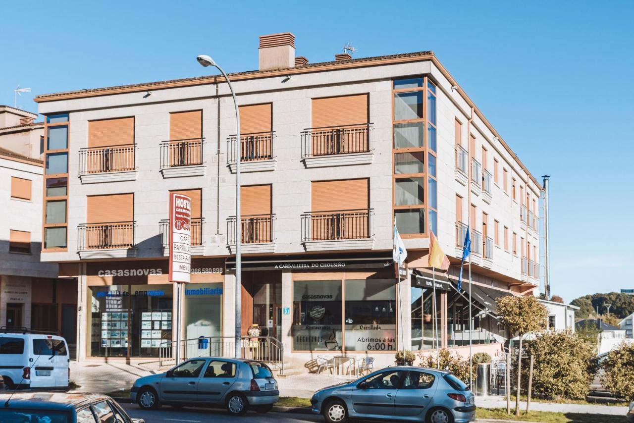 Hostal Casasnovas Silleda Bagian luar foto